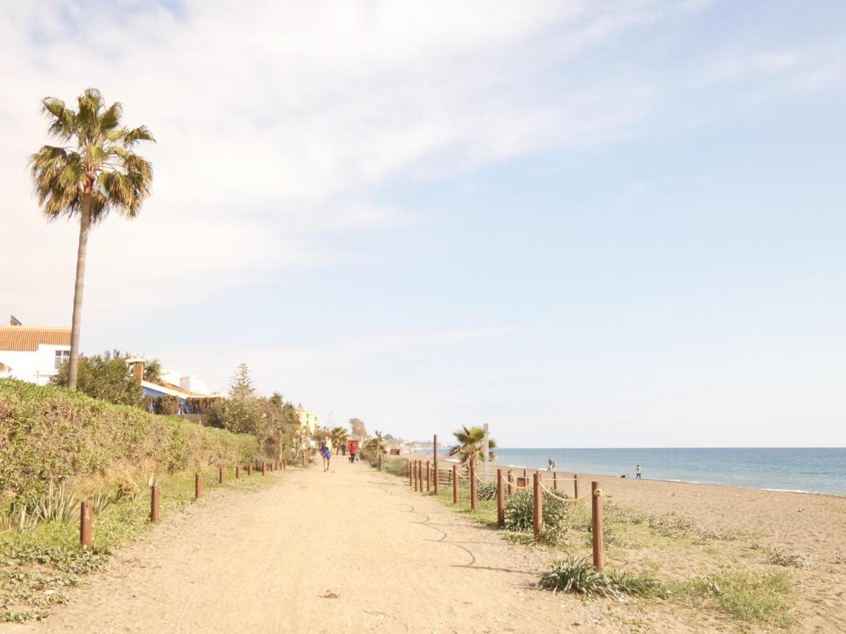 Top Floor Apartment Close To Beach Torre de Benagalbon Exteriör bild